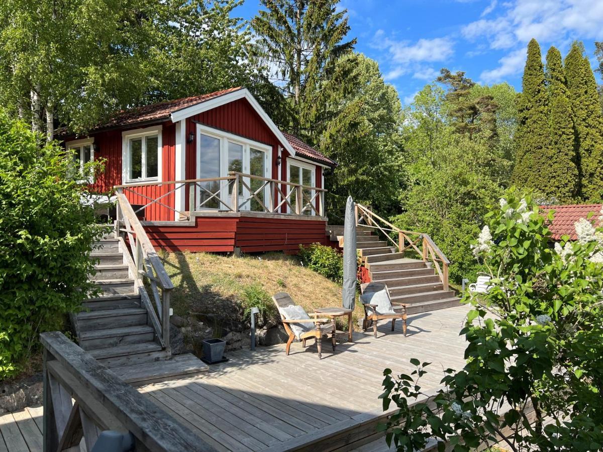 Exclusive Guesthouse With Stunning Seaview! Värmdö Extérieur photo